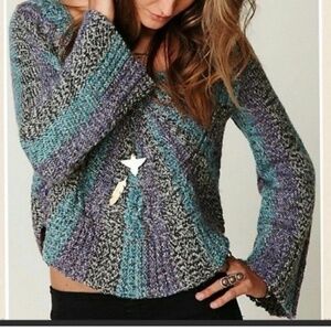 Free People Pinwheel Bell Sleeve Sweater (NWT)